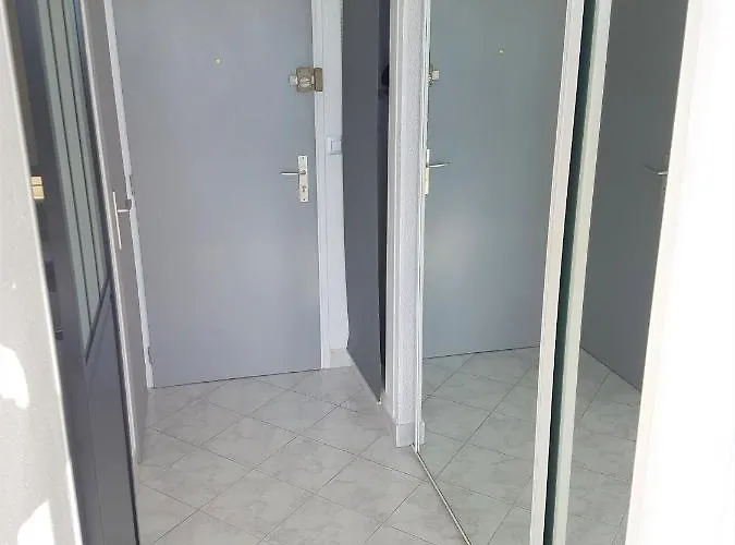 Village Naturiste Caprice Апартаменты *